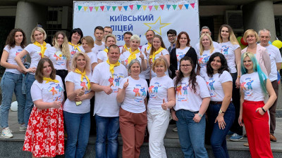 Свято Останнього дзвоника та Фестиваль «Ліцею 30! Розширюємо коло друзів!»